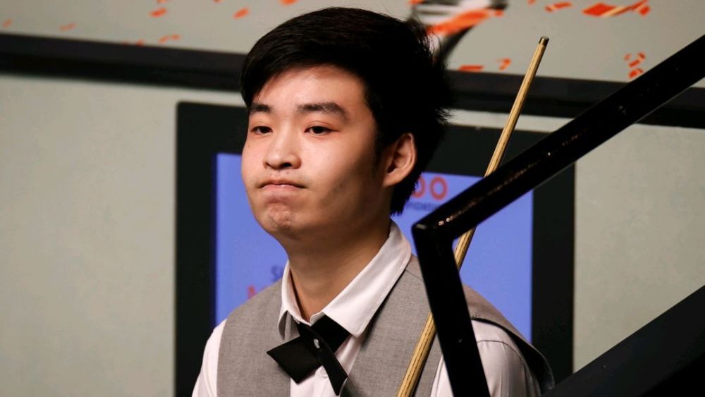 就充满了紧 就充满了紧