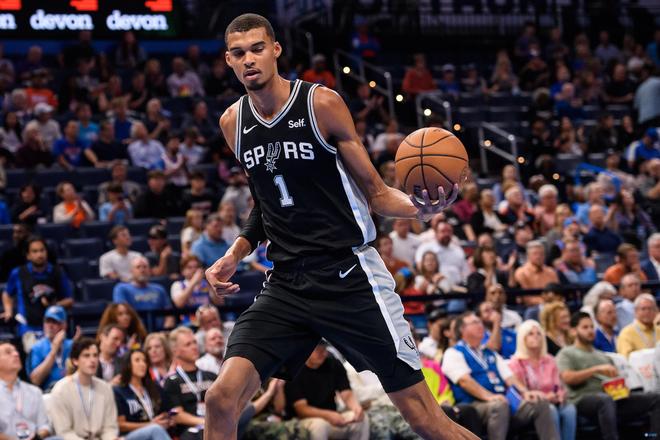 与此同时 与此同时