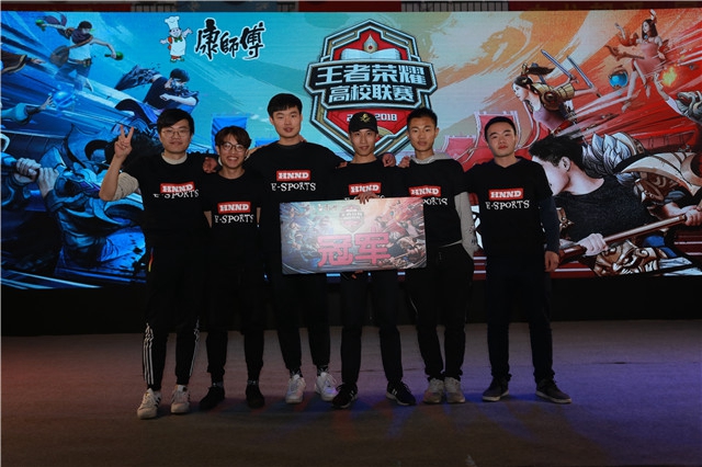 奥斯卡的离 奥斯卡的离