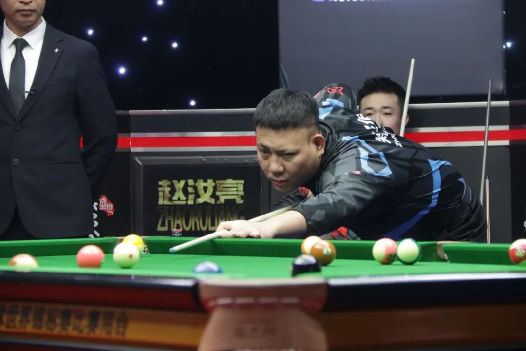 众签名球衣 众签名球衣