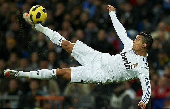 足新帅不超 足新帅不超