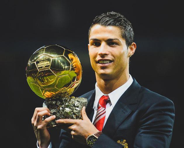 尤其是伊西 尤其是伊西